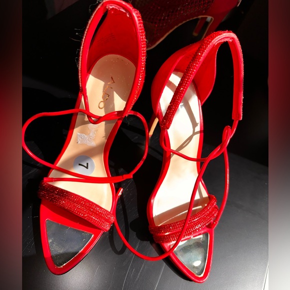 ALDO red open toe ankle strap heels - Picture 5 of 5